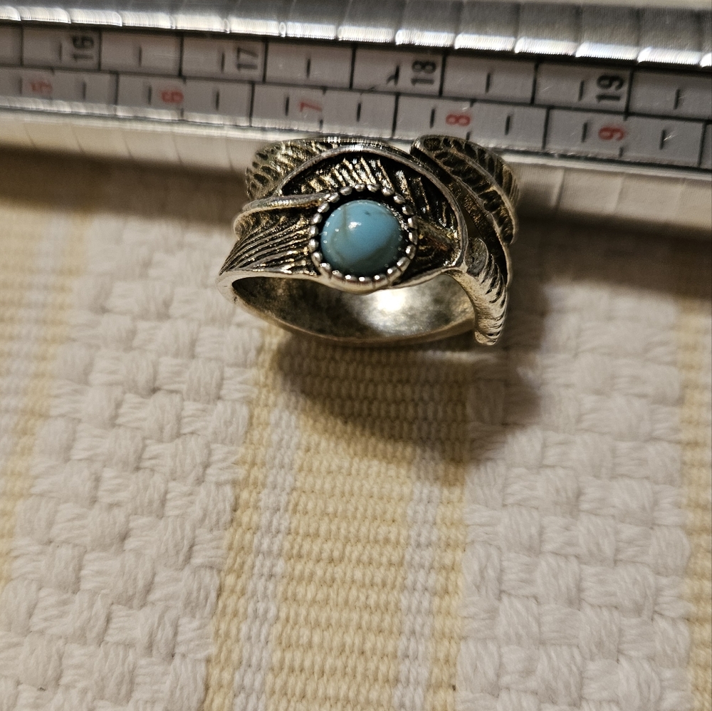 Ring Size 6 $45 each. 4 Diffrent Gemstone Geometric Alloy Metal Ring Choose One. - Picture 5 of 17